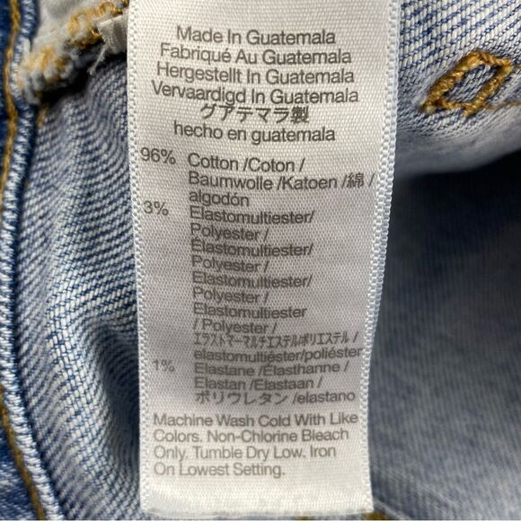 Madewell Women's The Perfect Vintage Straight Leg Button Fly Jeans  |  Size:  25 - Picture 13 of 15